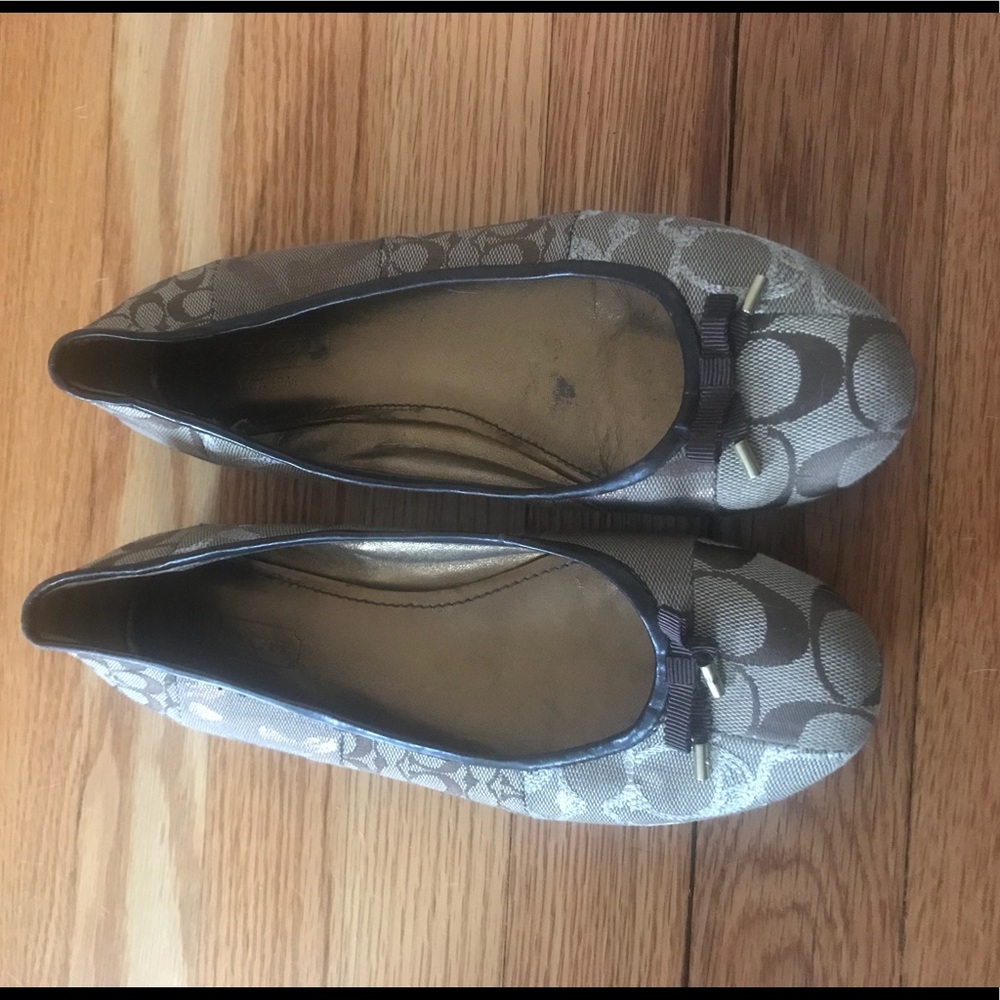 Coach Flats